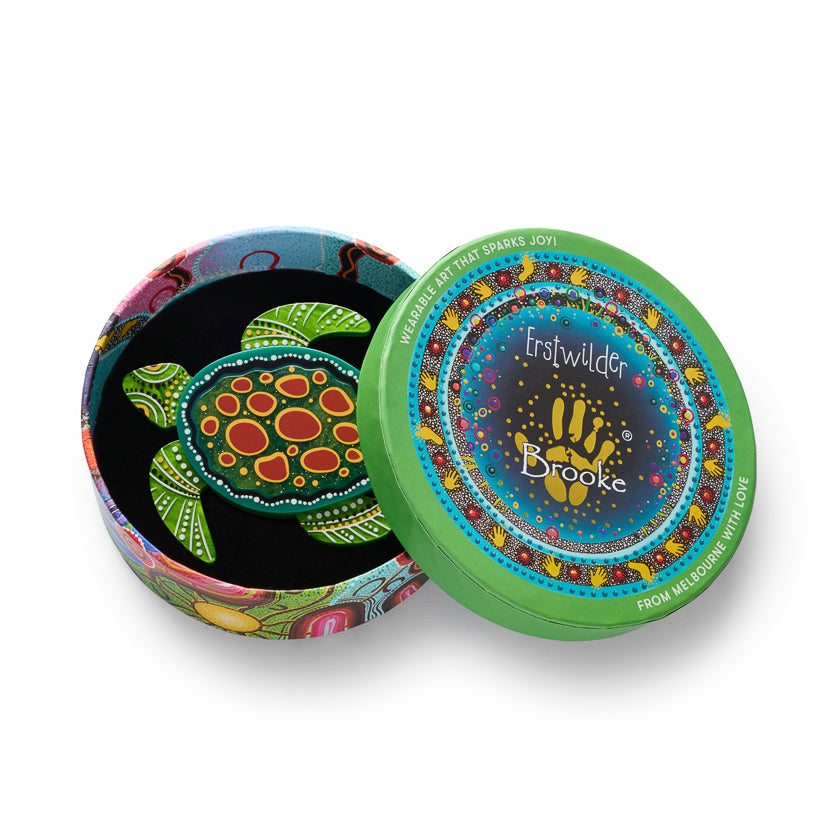 Erstwilder - Brooch Yaunati