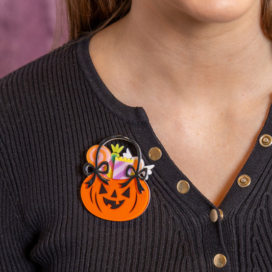 Erstwilder - Bonus Gift Brooch Only Treats