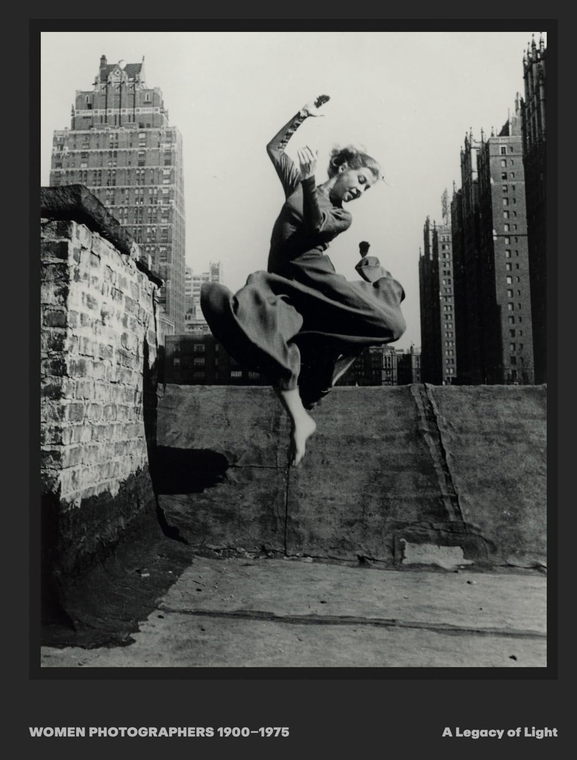 Women Photographers 1900-1975