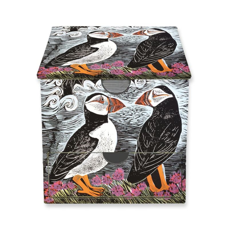 Memo Box: Angela Harding, Fair Isle Puff: Angela Harding,